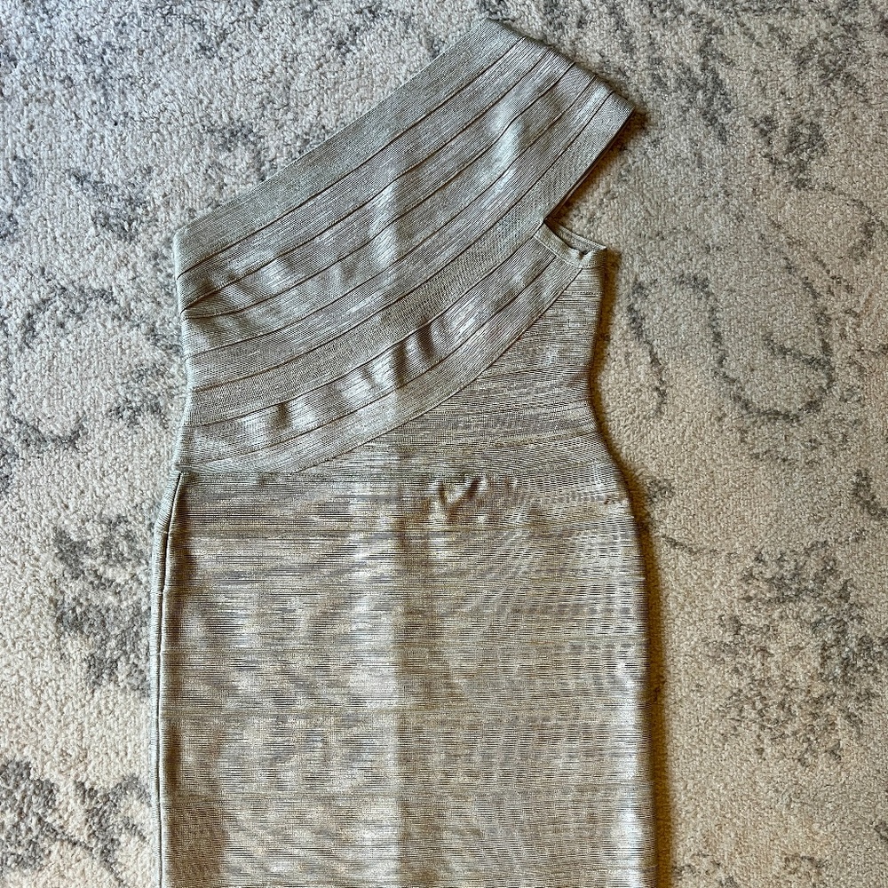 Light Gold One-Shoulder Mini Dress Size 8